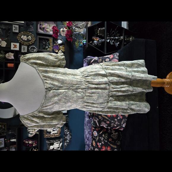 Trixxi Chic Floral Puff Sleeve Mini Dress milkmaid style - Picture 8 of 8